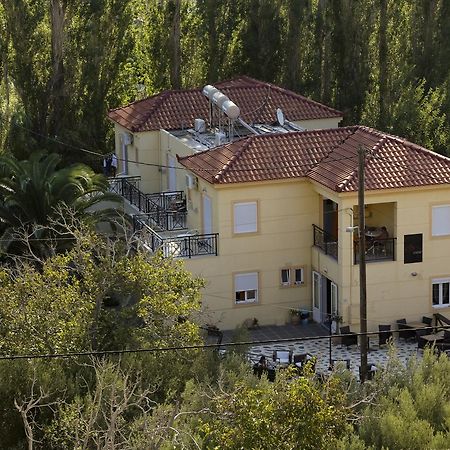 פלומרי Coral Hotel מראה חיצוני תמונה