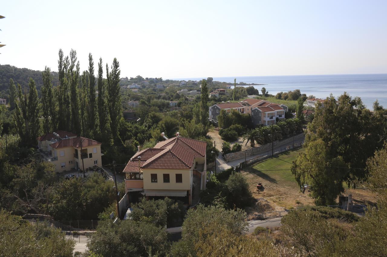 פלומרי Coral Hotel מראה חיצוני תמונה