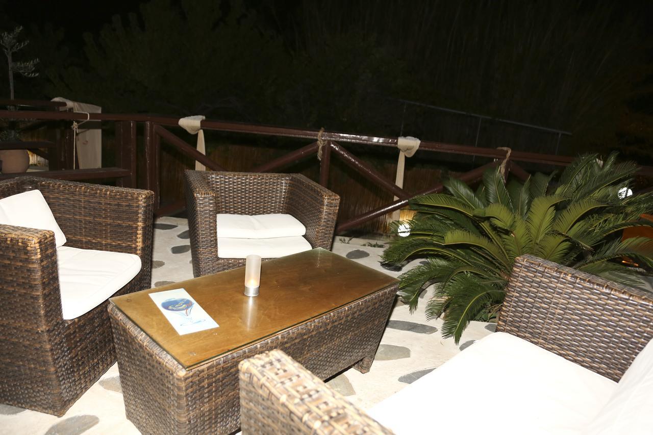 פלומרי Coral Hotel מראה חיצוני תמונה