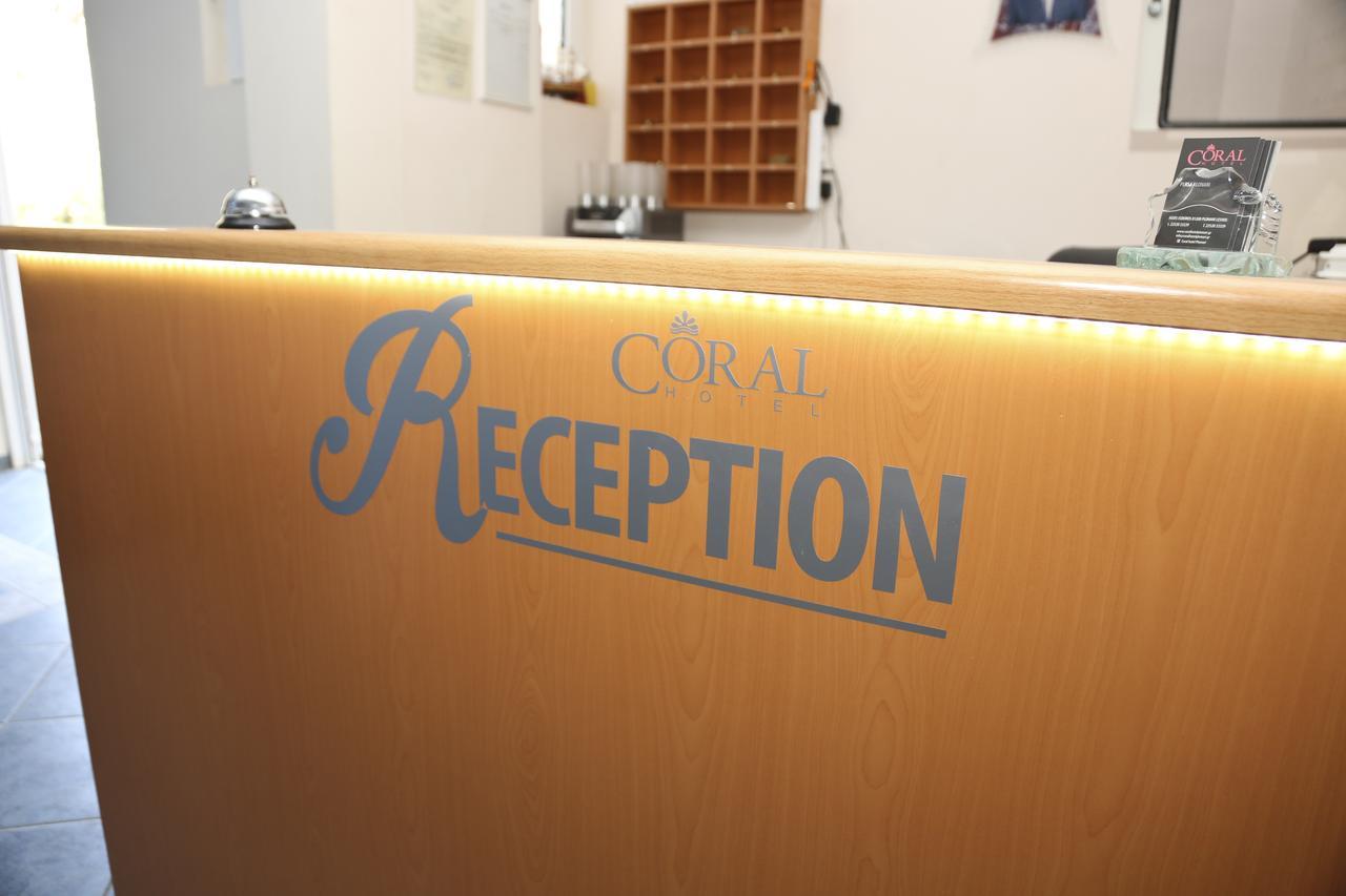 פלומרי Coral Hotel מראה חיצוני תמונה